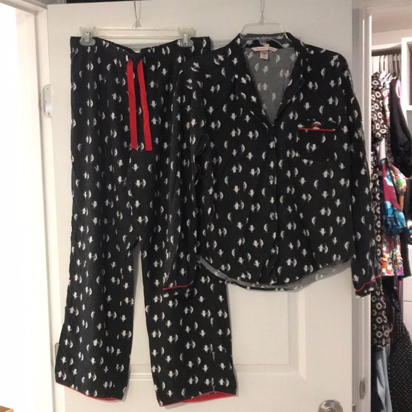 Victoria’s Secret PJ Set - Picture 1 of 5